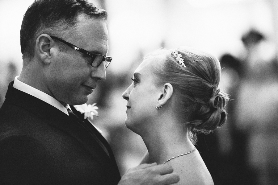 New Jersey Wedding Photographers: First Dance