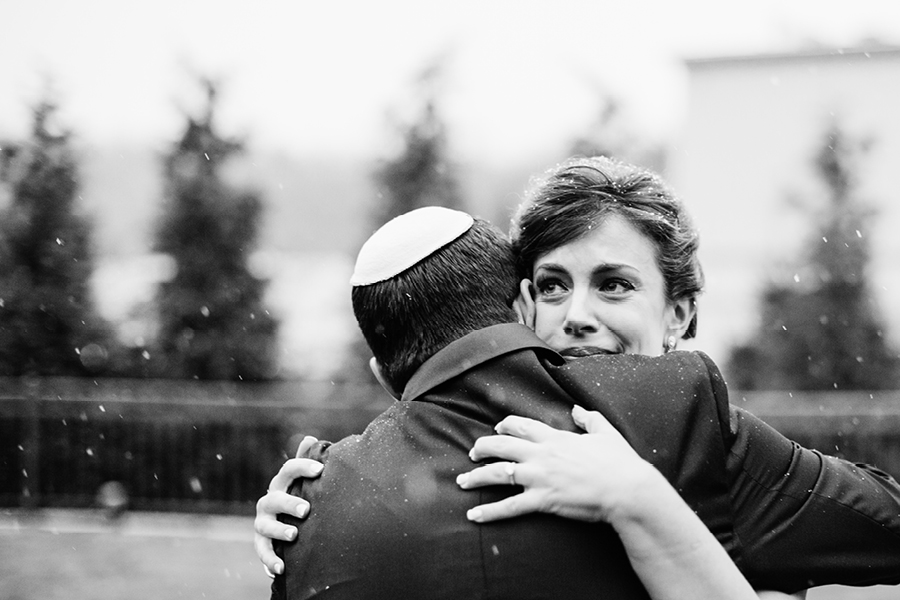 Emotional wedding photos nj