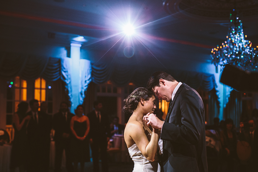 eagle oaks country club first dance photo