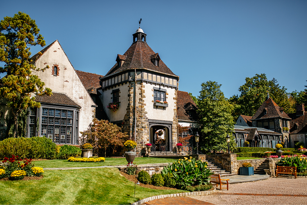 pleasantdale-chateau-wedding-photography5