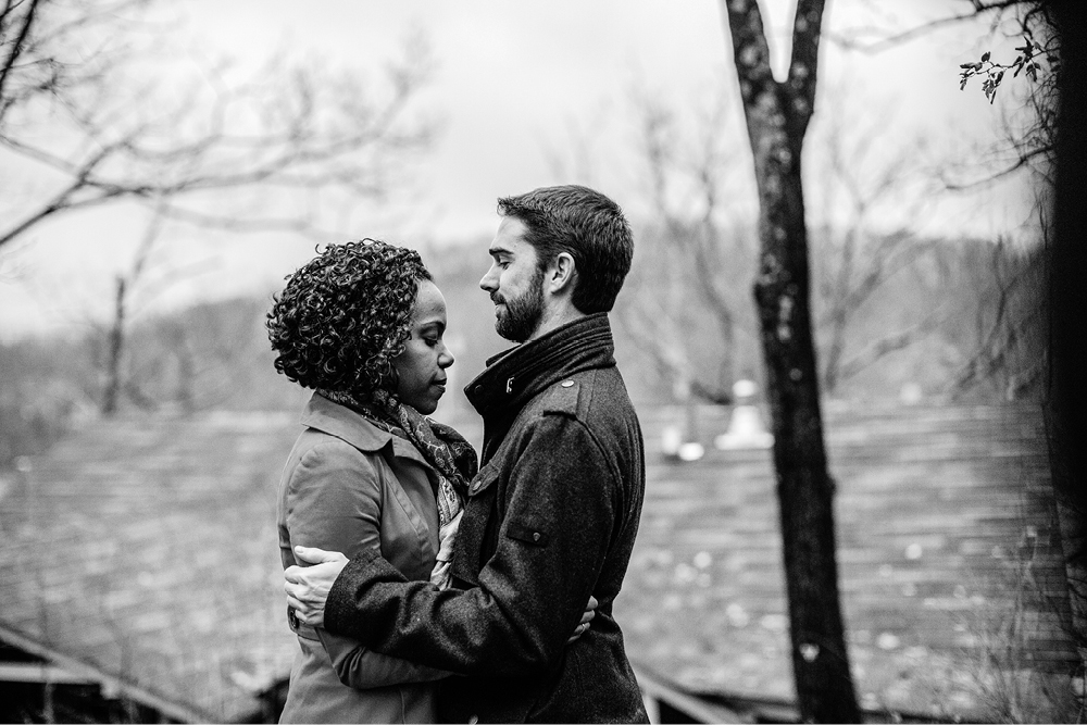 backyard-engagement-session19
