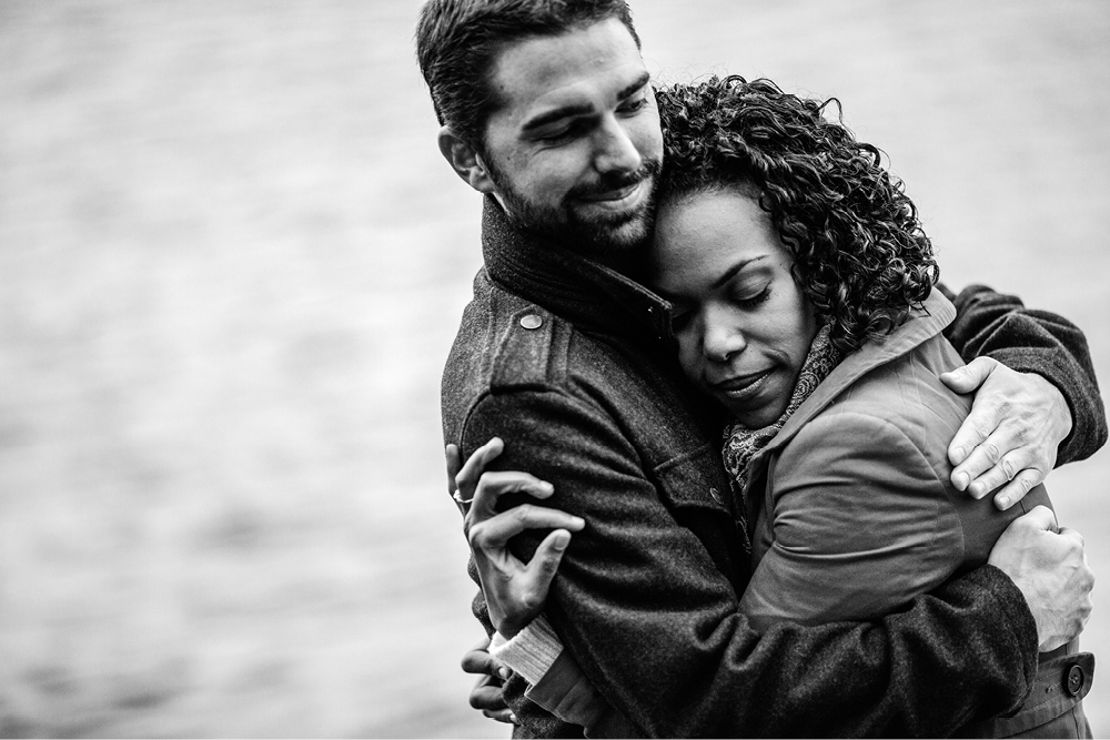 backyard-engagement-session6