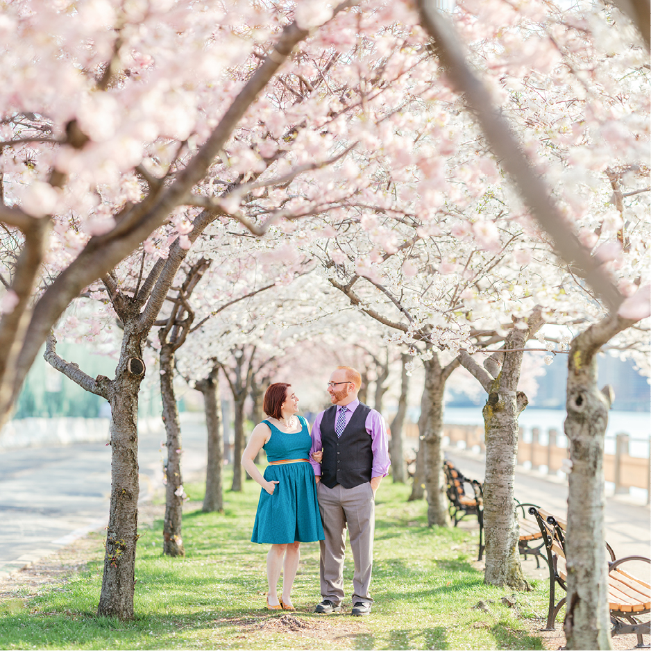 roosevelt-island-engagement-photos