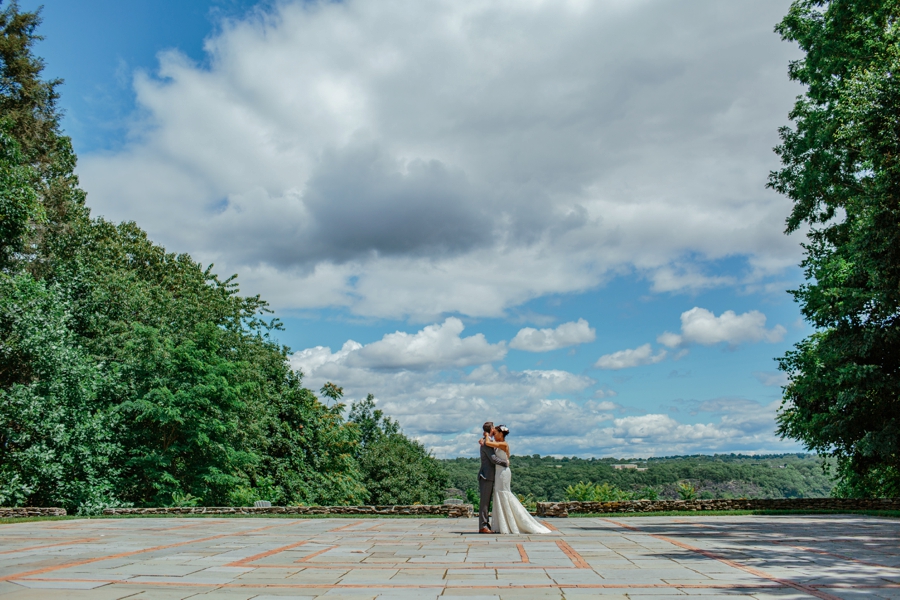 Buttermilk-Falls-Inn-Wedding_0038-2