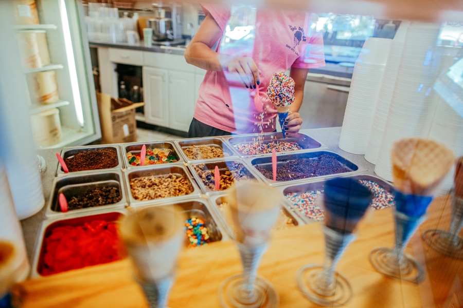 surprise-backyard-wedding-in-new-jersey_0012