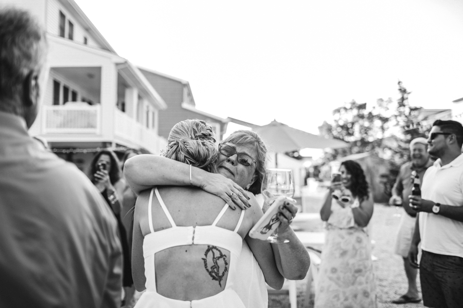 surprise-backyard-wedding-in-new-jersey_0042