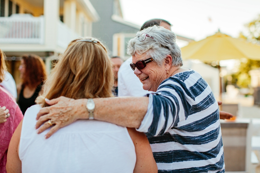 surprise-backyard-wedding-in-new-jersey_0044
