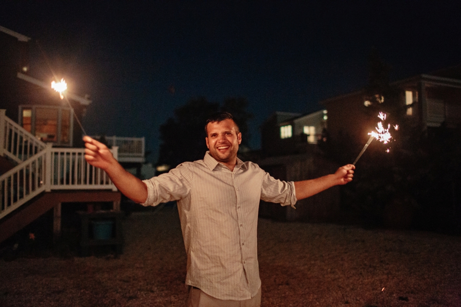 surprise-backyard-wedding-in-new-jersey_0102