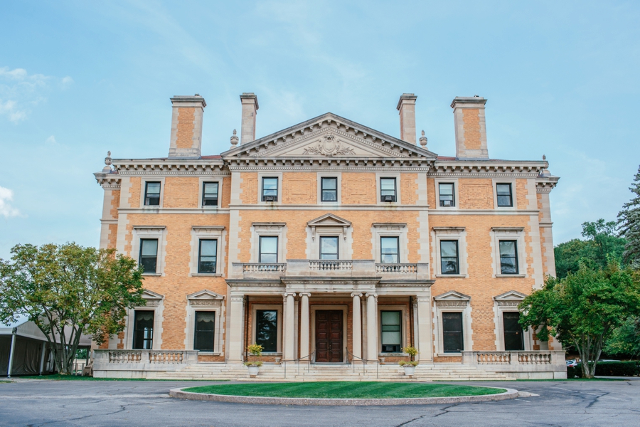 Sleepy-Hollow-Country-Club-Wedding_0011