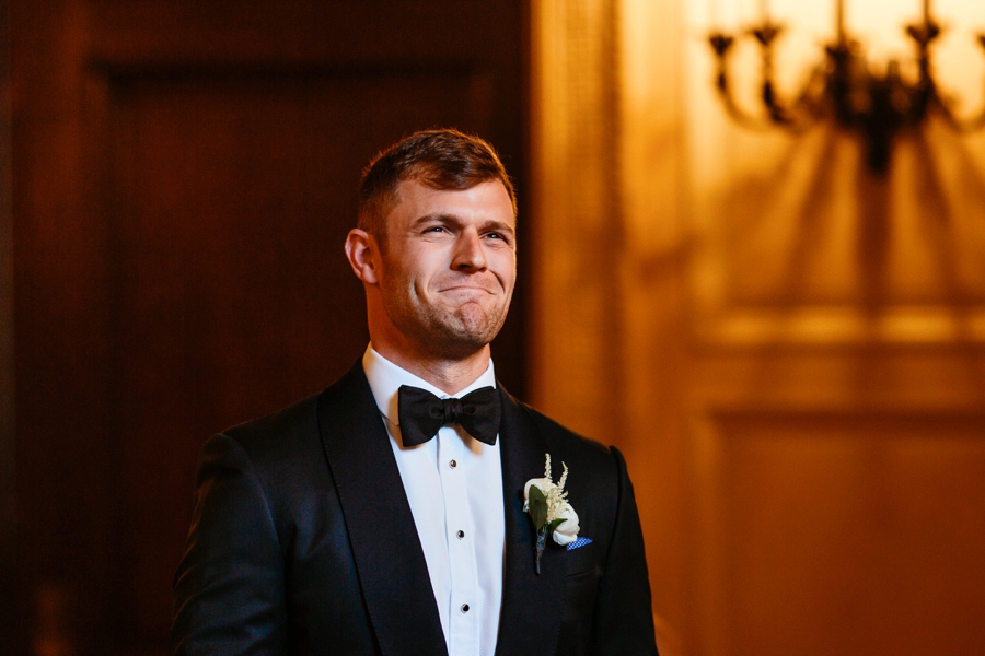 Sleepy-Hollow-Country-Club-Wedding_0042