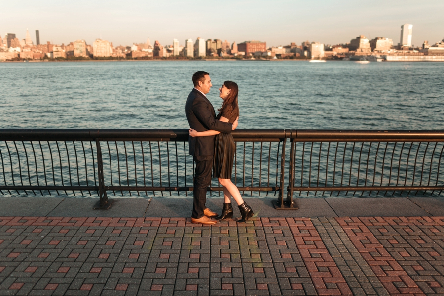 Hoboken-Engagement-Photos_0017