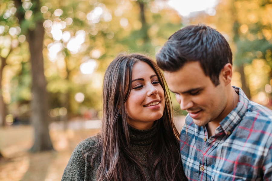fall-engagement-photos-in-central-park_010