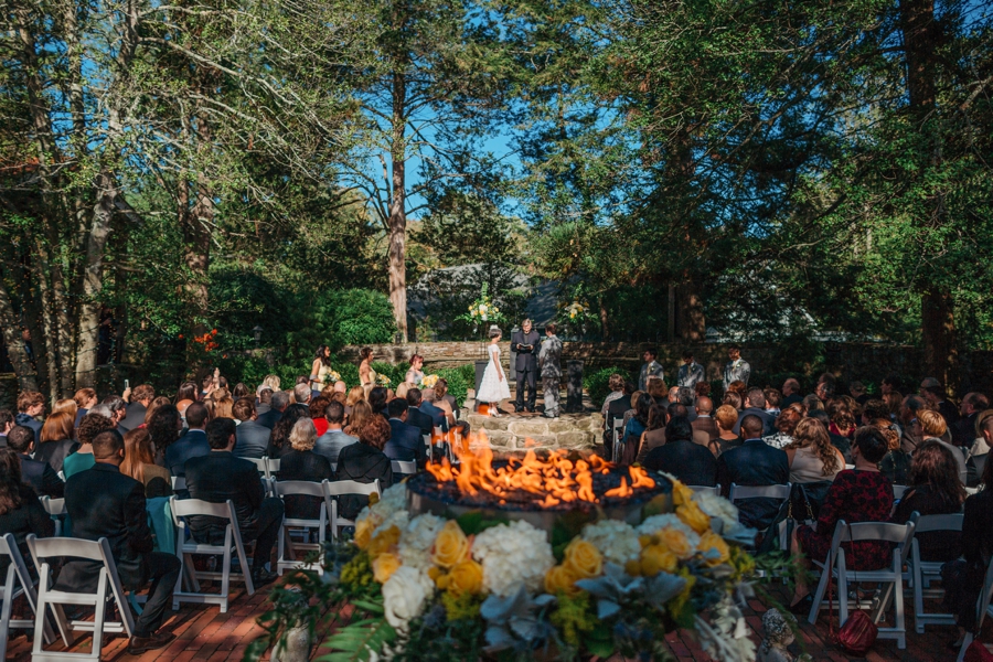 weddings-at-holly-hedge-estate-in-new-hope_0042