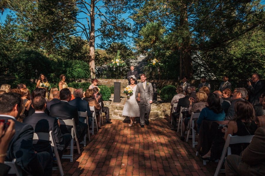 weddings-at-holly-hedge-estate-in-new-hope_0047