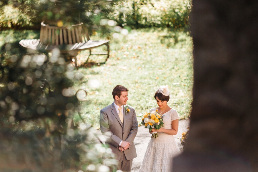 weddings-at-holly-hedge-estate-in-new-hope_0048