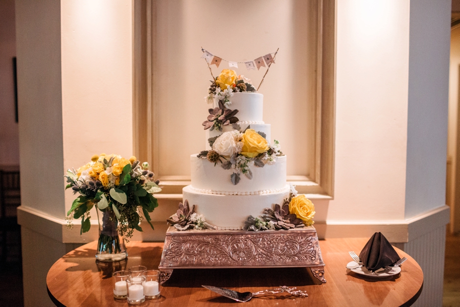 weddings-at-holly-hedge-estate-in-new-hope_0053