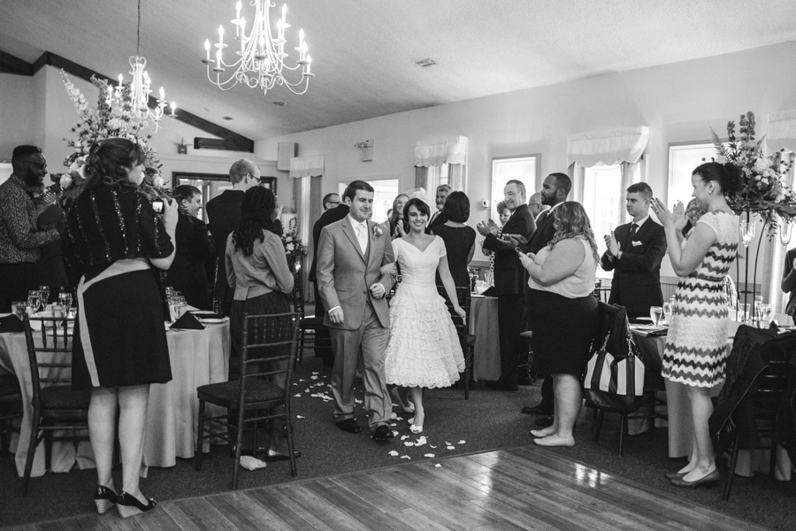 weddings-at-holly-hedge-estate-in-new-hope_0056