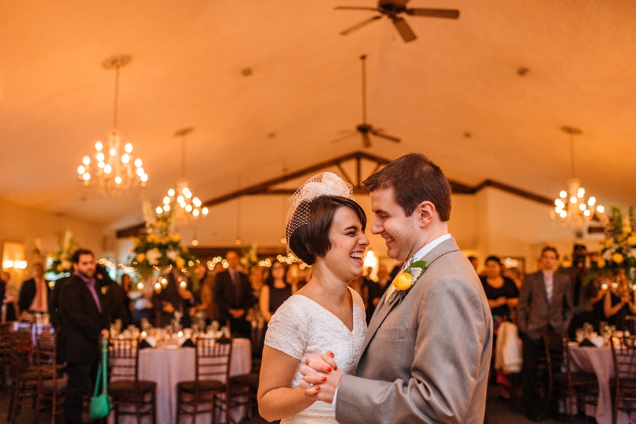 weddings-at-holly-hedge-estate-in-new-hope_0057