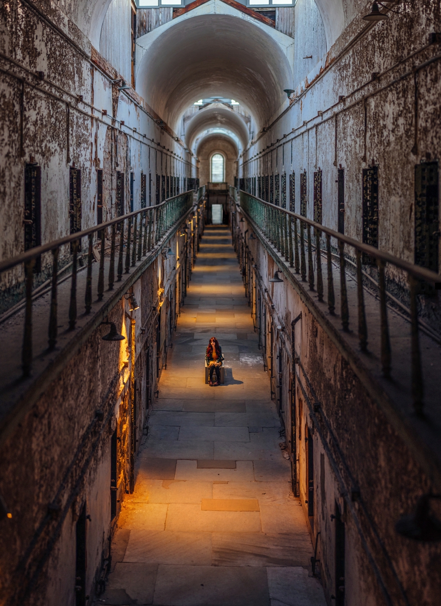 portraits-in-abandoned-places_0023