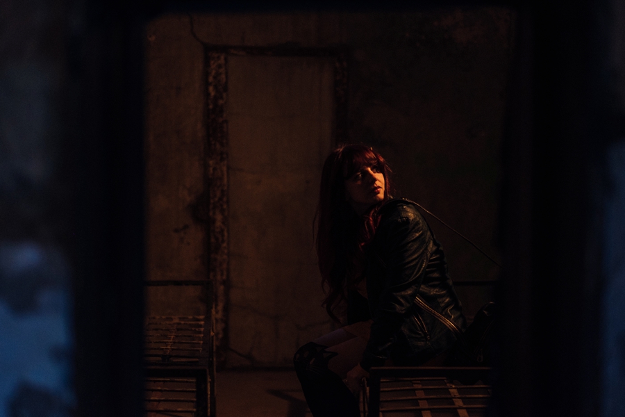 portraits-in-abandoned-places_0027