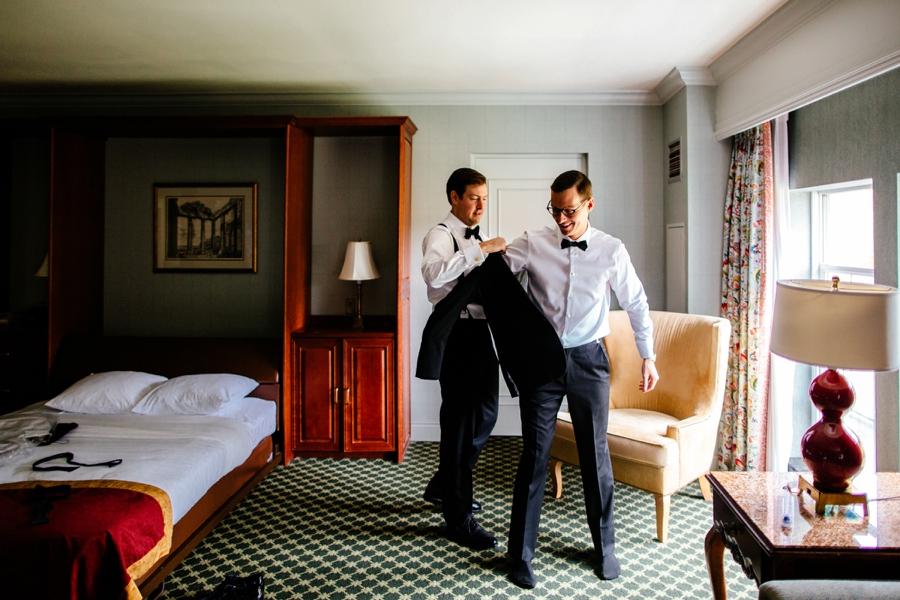 fall-wedding-at-pearl-river-hilton_0011