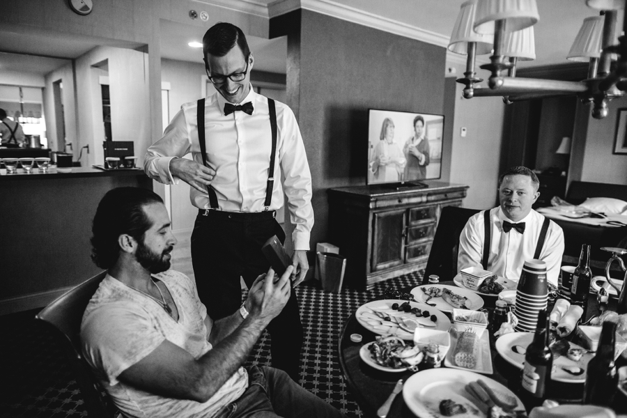 fall-wedding-at-pearl-river-hilton_0019