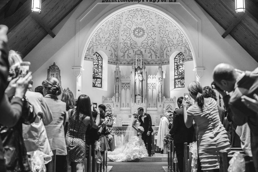 fall-wedding-at-pearl-river-hilton_0049