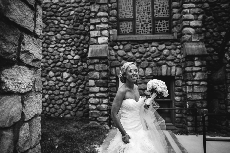 fall-wedding-at-pearl-river-hilton_0058