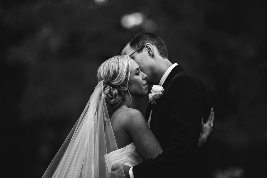 fall-wedding-at-pearl-river-hilton_0067