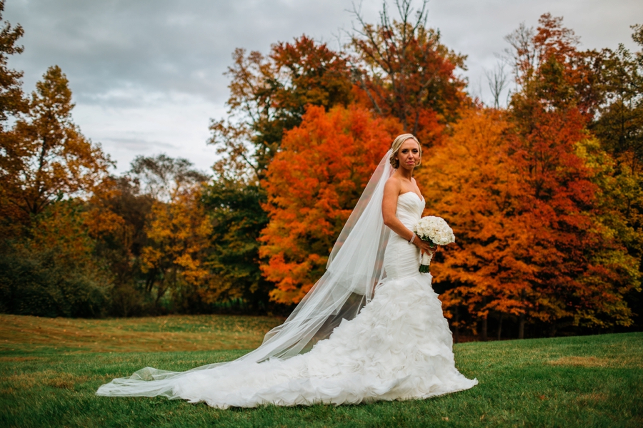 fall-wedding-at-pearl-river-hilton_0070
