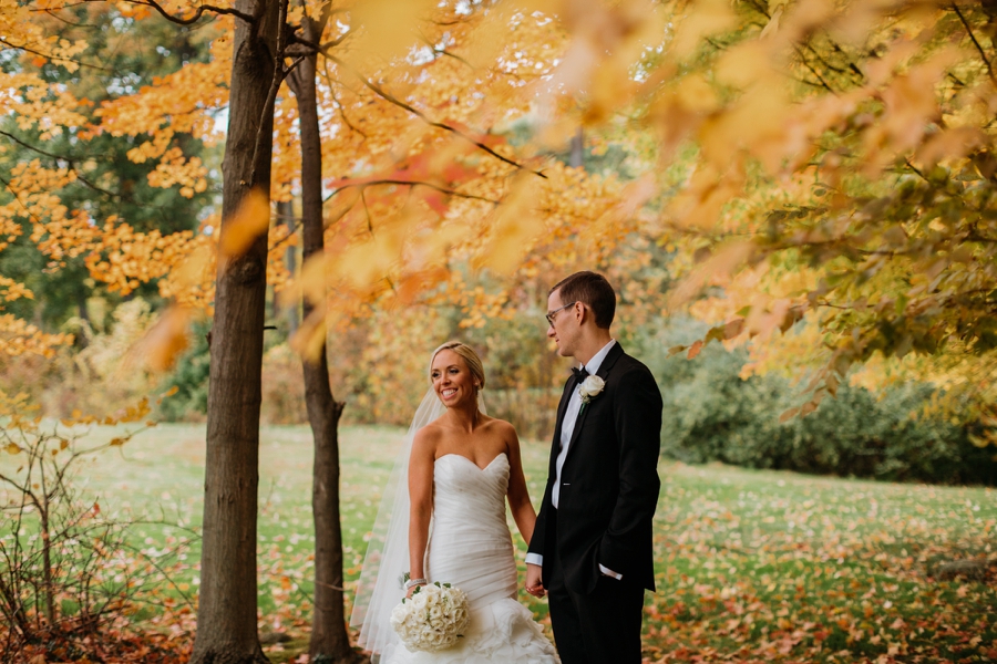 fall-wedding-at-pearl-river-hilton_0077