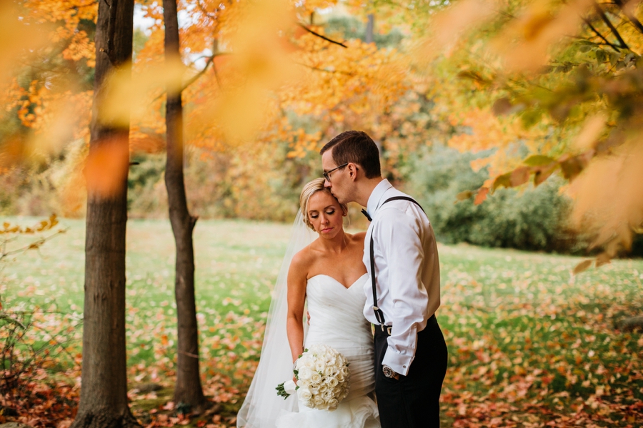 fall-wedding-at-pearl-river-hilton_0079