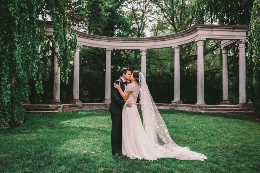 Long-Island-Wedding-Photographers-Westbury-Gardens-Photos_0039