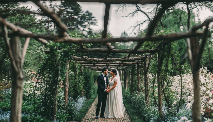 Long-Island-Wedding-Photographers-Westbury-Gardens-Photos_0062