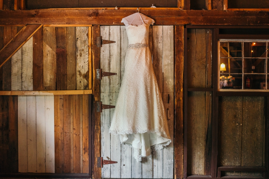 wedding-at-the-loft-at-jacks-barn_0006