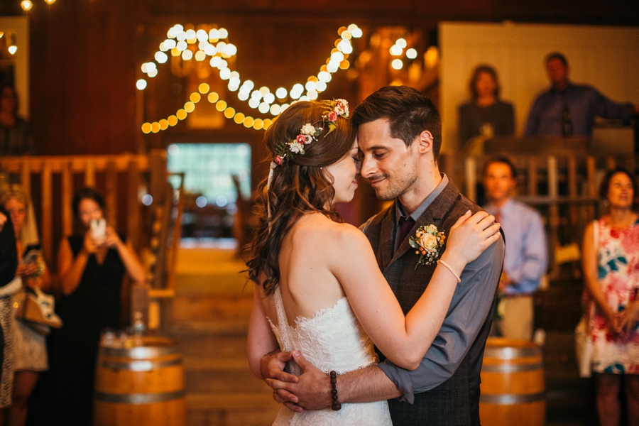 wedding-at-the-loft-at-jacks-barn_0104