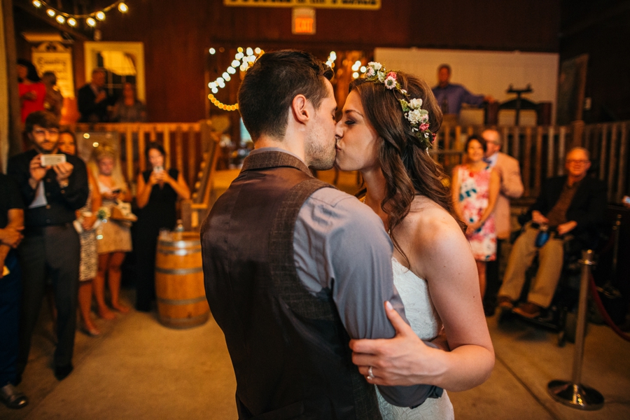 wedding-at-the-loft-at-jacks-barn_0105