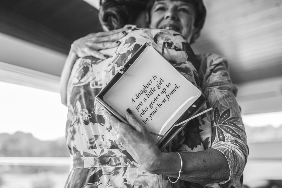 saltwater-farm-vineyard-connecticut-wedding_0009