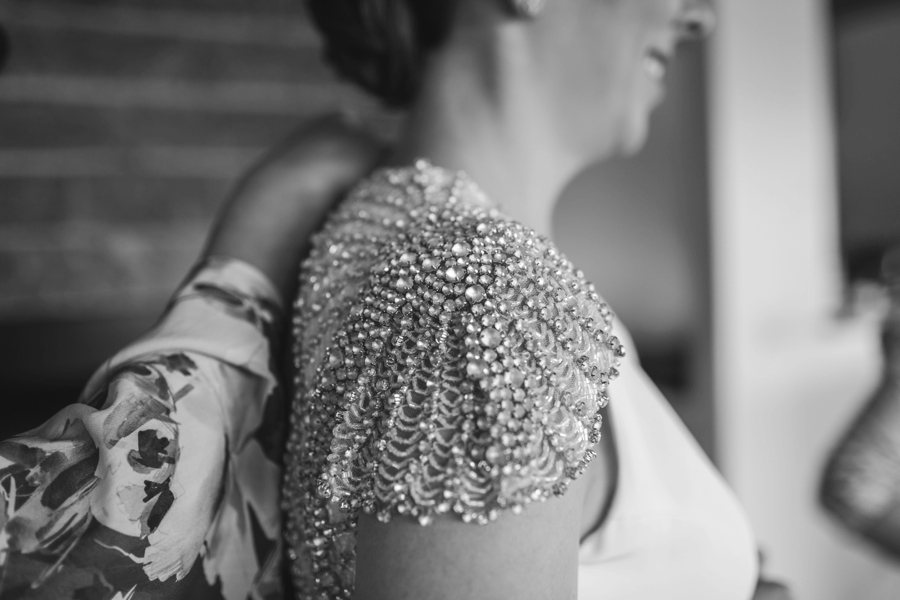 saltwater-farm-vineyard-connecticut-wedding_0015