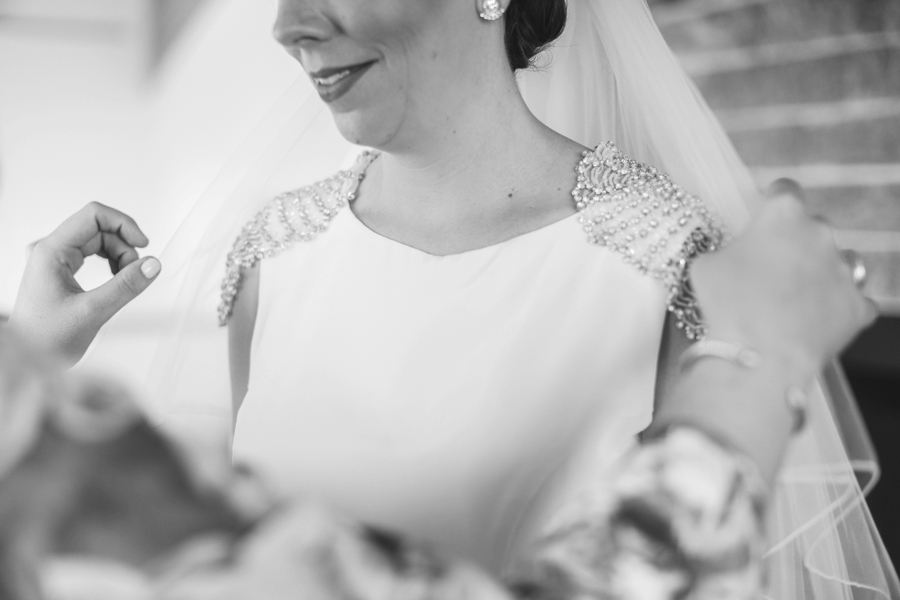 saltwater-farm-vineyard-connecticut-wedding_0017