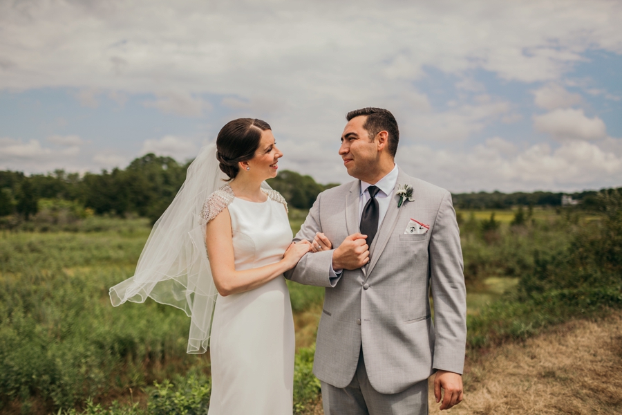 saltwater-farm-vineyard-connecticut-wedding_0030