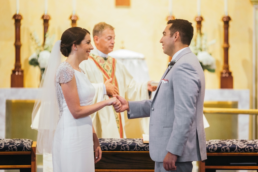 saltwater-farm-vineyard-connecticut-wedding_0040