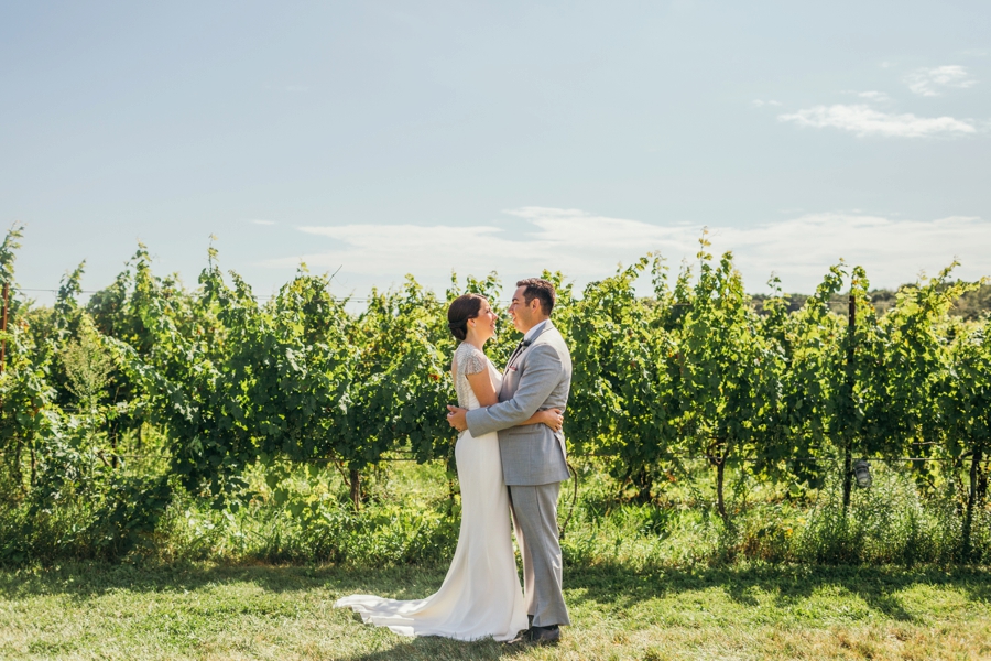 saltwater-farm-vineyard-connecticut-wedding_0052