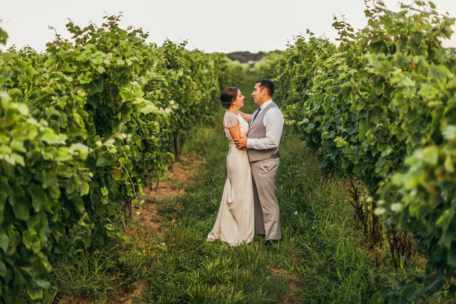 saltwater-farm-vineyard-connecticut-wedding_0097
