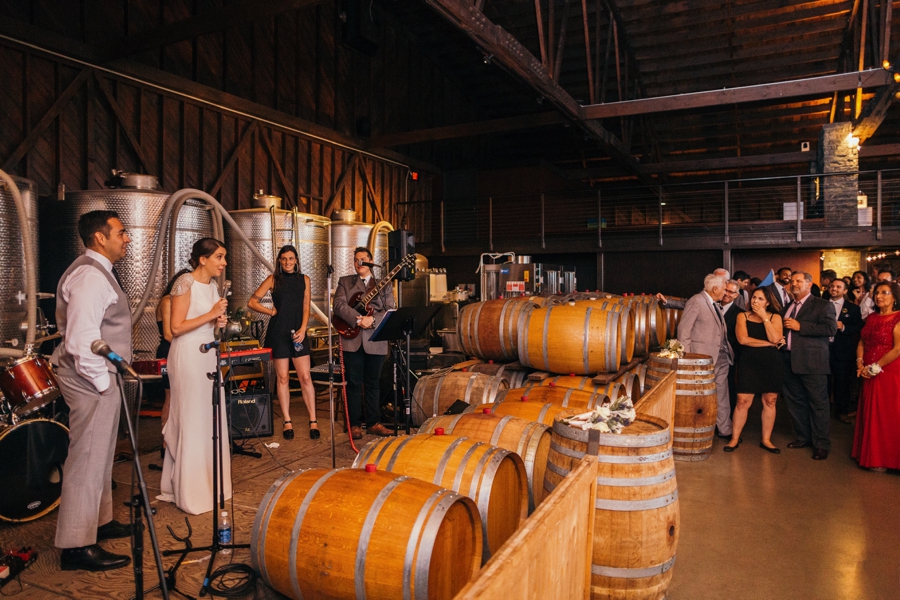 saltwater-farm-vineyard-connecticut-wedding_0101