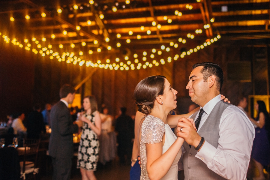 saltwater-farm-vineyard-connecticut-wedding_0110