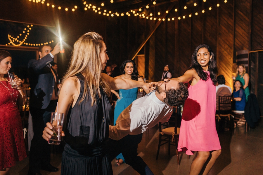 saltwater-farm-vineyard-connecticut-wedding_0112