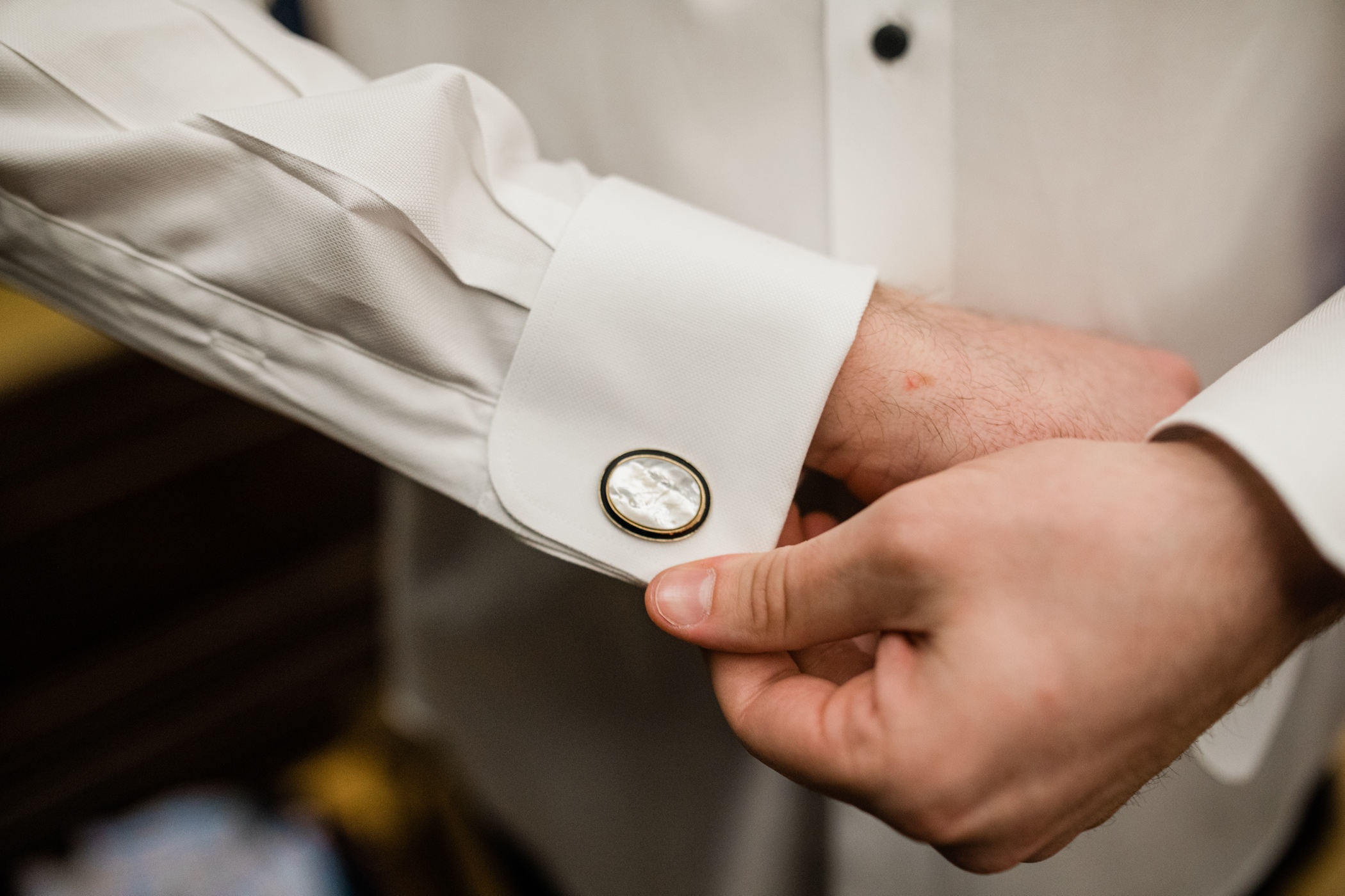 Groom Getting Ready at Sleepy Hollow Country Club
