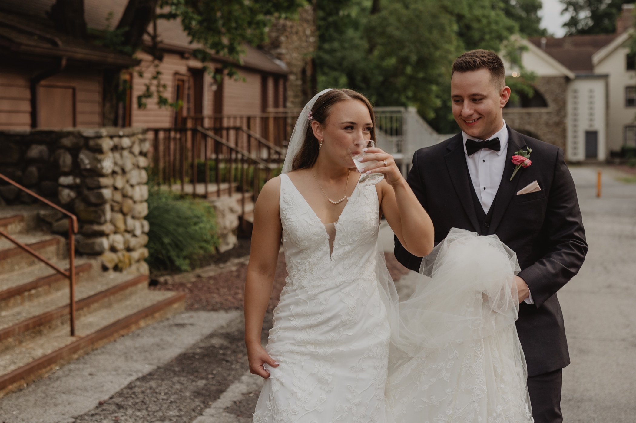Bride and Groom at Brotherhood Winery