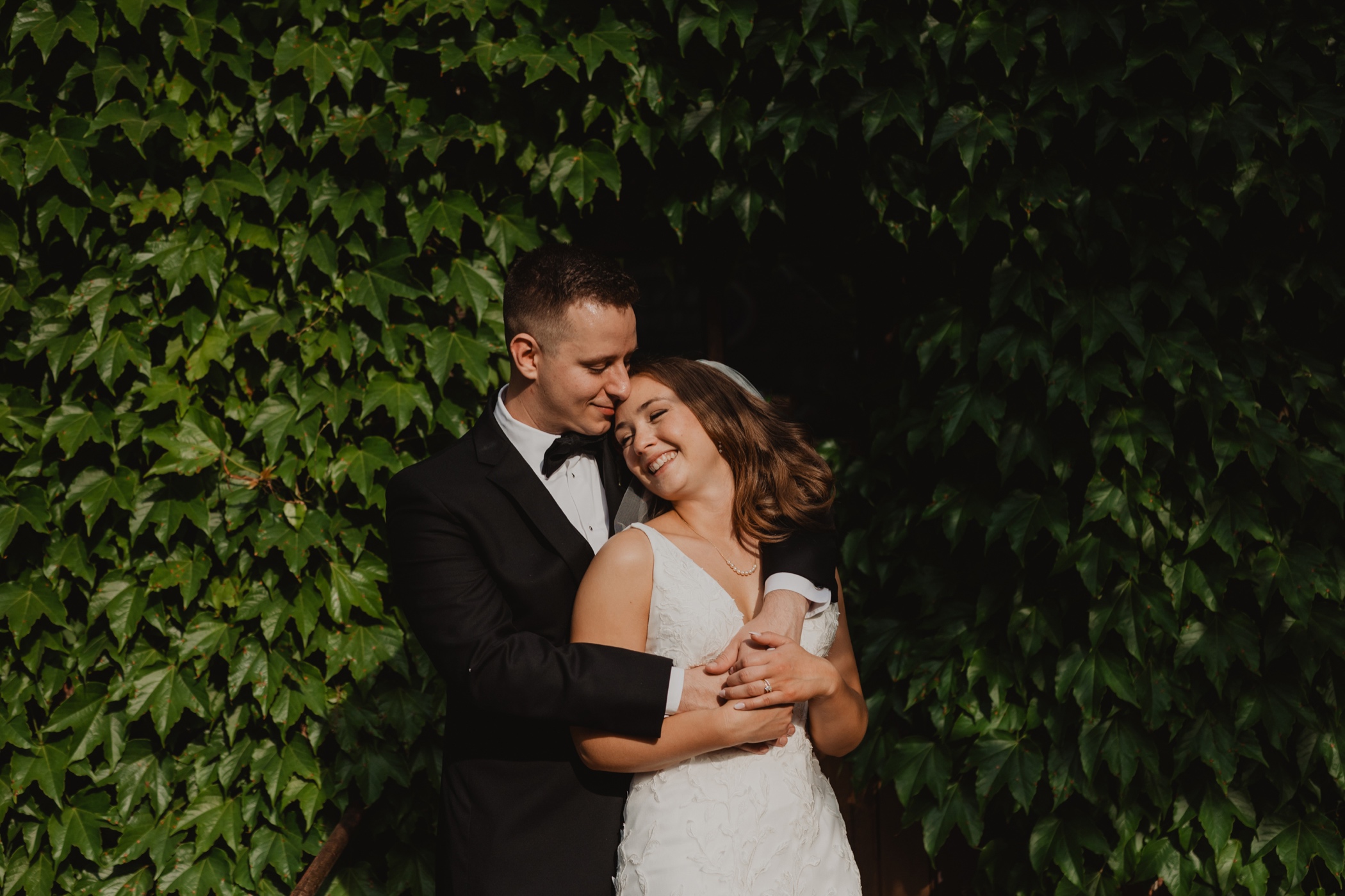 Bride and Groom at Brotherhood Winery